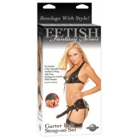 Fétiche Fantasy Garter Belt Strap-On Set