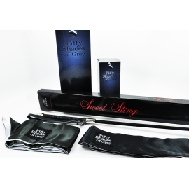 Fifty Shades Blindfold Wrist Tie And Crop Set